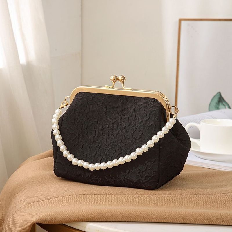 Mini Shell-Shaped Jewellery Charm Handbag Made