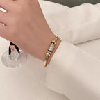 Open-Waist Gold Bracelet